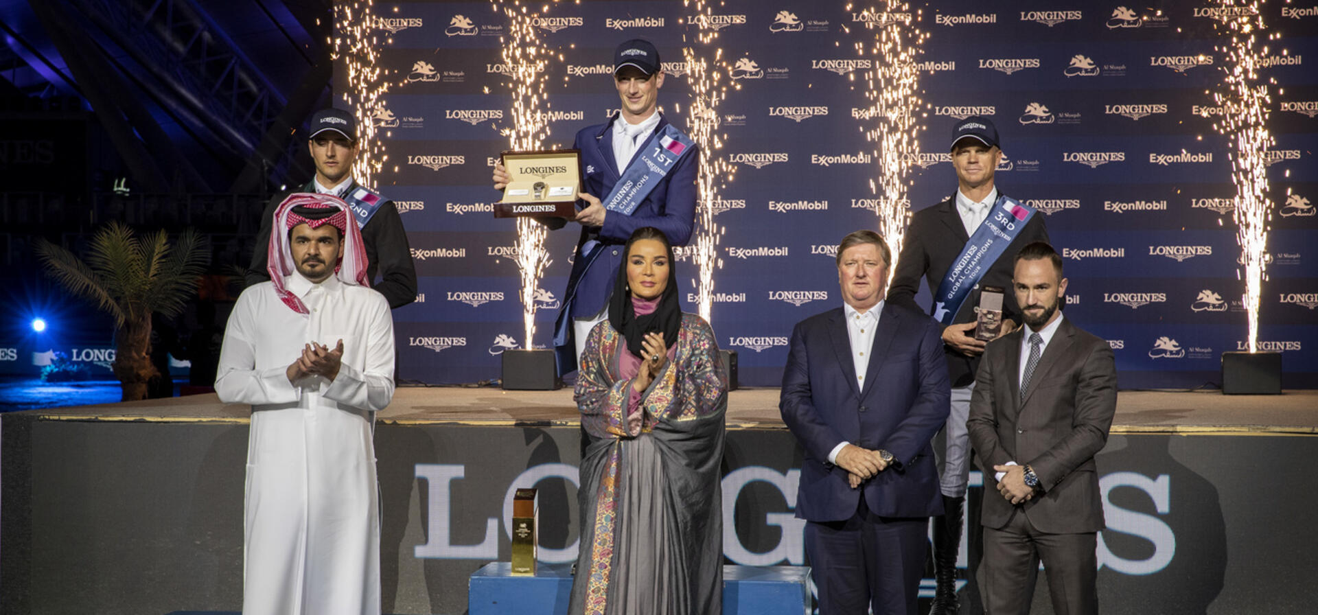 صاحبة السمو تتوج الفائز بلقب الجائزة الكبرى لمنافسات الجولة الأولى من جولات لونجين العالمية