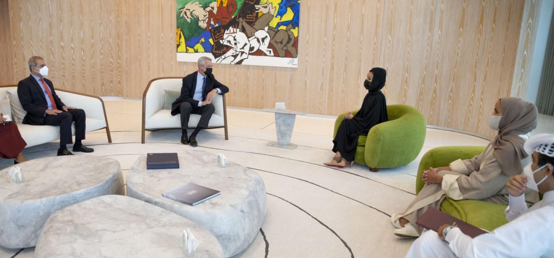 HH Sheikha Moza meets with UN Refugee Chief