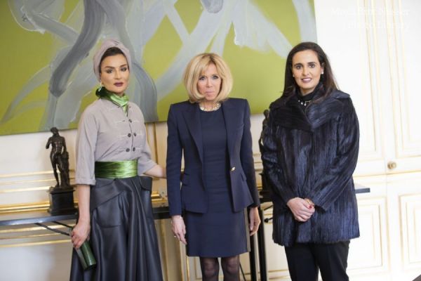 HH Sheikha Moza meets with President of France and Wife at Elysee Palace