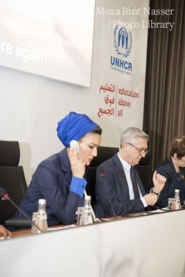 صاحبة السمو الشيخة موزا تشارك في جلسة مشتركة لمؤسسة التعليم فوق الجميع والمفوضية السامية للأمم المتحدة لشؤون اللاجئين صاحبة السمو الشيخة موزا تشارك في جلسة مشتركة لمؤسسة التعليم فوق الجميع والمفوضية السامية للأمم المتحدة لشؤون اللاجئين