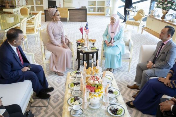 HH Sheikha Moza meets with Deputy Prime Minister of Malaysia