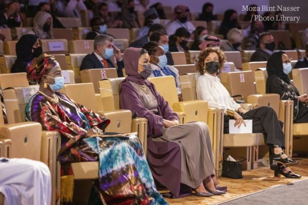 HH Sheikha Moza participates in EAA plenary session at WISE 2021